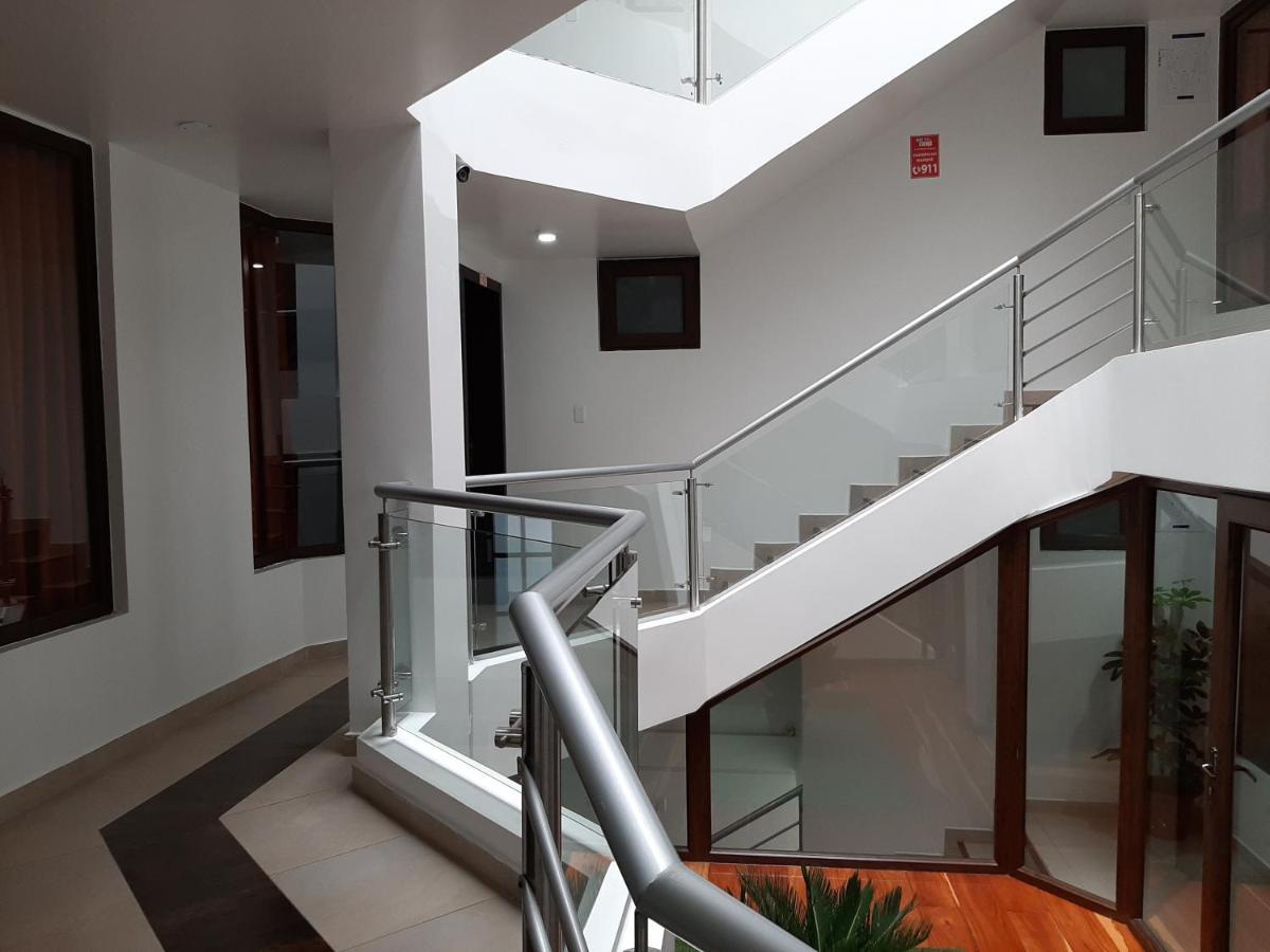 Hostal Paukar Otavalo Luaran gambar